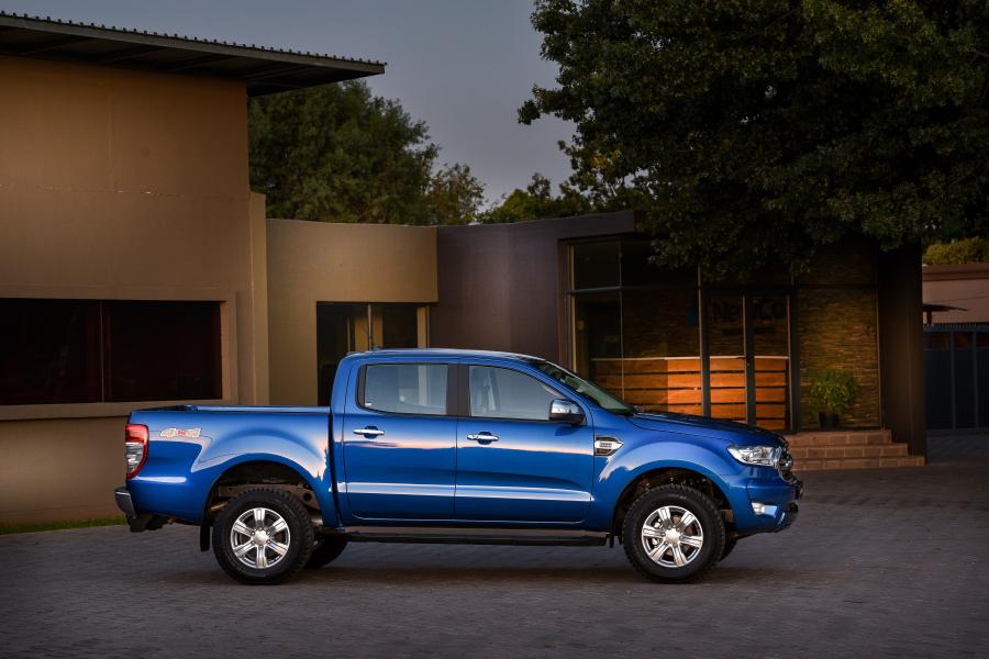  Ford Ranger XLT Double Cab 2019 года  (ZA) (фото 14 из 40)